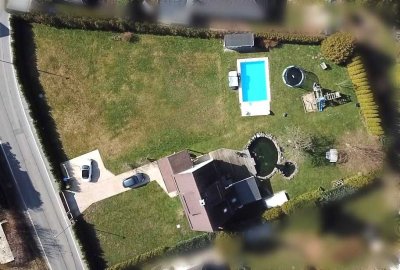 Einfamilienhaus in Chemnitz-Glösa mit riesigem Grundstück, Pool, Teich und Keller vom Eigentümer