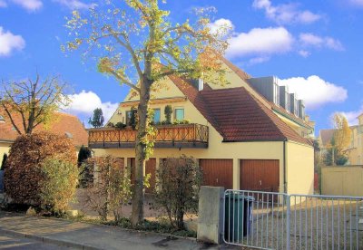 ERSTBEZUG NACH SANIERUNG: Stilvolle 3-Zimmer Gartenwohnung, Bahnhofsnähe, PROVISIOVISIONSFREI!