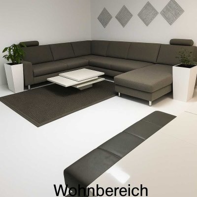 Helle Etagenwohnung mit Aufzug, Balkon ,Einbauküche in bevorzugter Lage von Mönchengladbach-Eicken