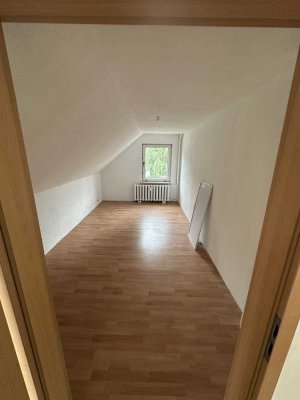Schöne und sanierte 4-Zimmer-Wohnung in Lodmannshagen