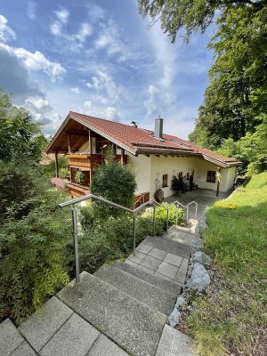 Renovierte 3-Zimmer-Wohnung mit Balkon in Miesbach