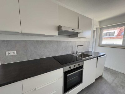 Moderne 3-Zimmer Wohnung mit Küche und Balkon