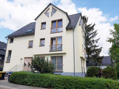2 Zimmer mit Balkon & Stellplatz in TOP-Lage zu vermieten
