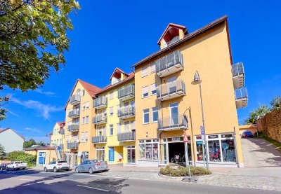 Praktische 1-RW im 3.OG* Süd-Balkon mit Weitblick* Bad mit Badewanne* PKW-SP* zentrale Lage* Top*