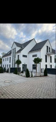 Exklusive 3-Zimmer-EG-Wohnung mit Garten in Karlsfeld
