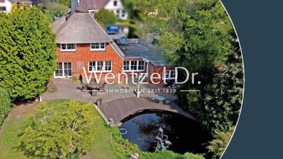 Historisches Flair trifft modernen Komfort: Reetdachhaus in Barsbüttel