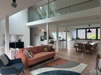 Traumhaftes 3-Schlafzimmer-Penthouse über den Dächern von Harvestehude befristet bis Ende April 2026
