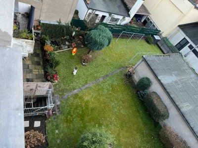 Viel Platz!!! 2,5 Zimmerwohnung mit Balkon und Gemeinschaftsgarten