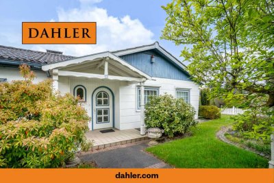 Charmanter Bungalow mit viel Potential und großem Gartenparadies: Wohnen im grünen Ellerbek