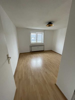 Helle Dachgeschosswohnung , 2 Zimmer, 50 Quadratmeter in 89269 Vöhringen