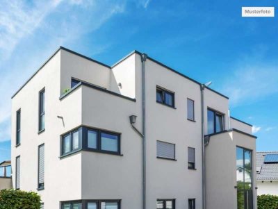 Provisionsfrei Mehrfamilienhaus in 58089 Hagen, Reichsbahnstr.