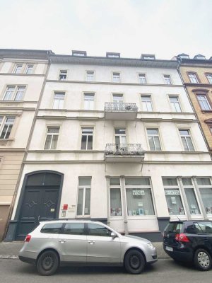 Modernisierte 2-Zimmer-Wohnung mit Balkon und EBK in Wiesbaden-Mitte