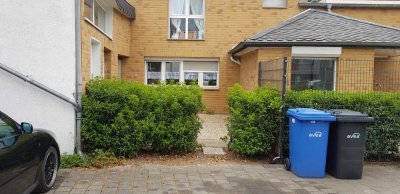 Alles NEU moderne 2 Zimmer Wohnung, Terasse, Neue Fenster,  alles gedämmt!!!