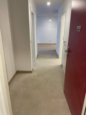 2-Zimmer-Wohnung inkl hochwertiger Markenküche mit Geschirrspüler und Mikrowelle, Außenfläche und Kellerabteil 8 (1 Monat mietfrei!!) / ALF44 Top 1-05