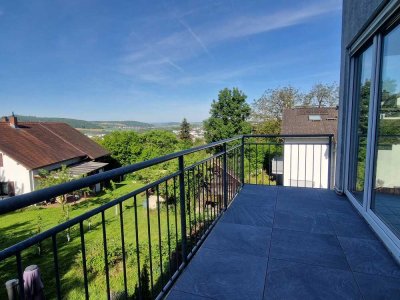 + Einmalige, hochwertige, schicke und ruhige Wohnung über den Dächern  von Büdingen-Stadt