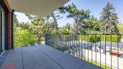 UNTERER SCHREIBERWEG - BALKONERSTBEZUG - HIGH END - BLICK WEINBERGE - GARAGENOPTION