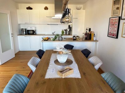 Leben mit Weitblick - Exklusive Dachgeschosswohnung inkl. Einbauküche und Loggia - Top A13