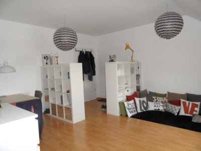 GERÄUMIGES 1-ZI.-APARTMENT NÄHE DER FACHHOCHSCHULE