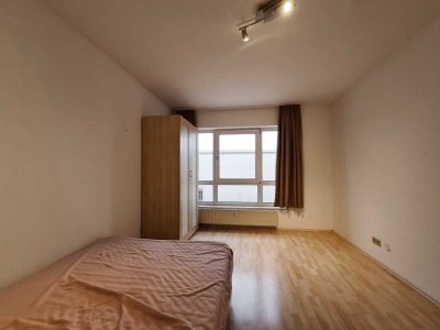 KL-City, 1 Zimmer Apartment mit Pantryküche *teilmöbliert*