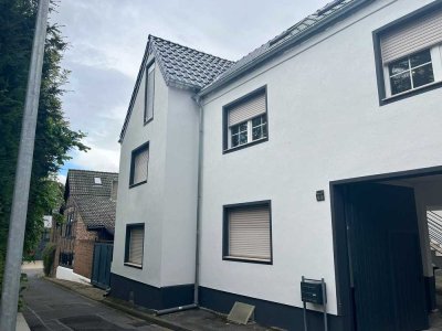 Modernisiertes Einfamilienhaus mit Einliegerwohnung