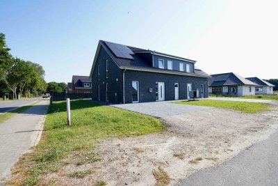 Exklusives Wohnen auf zwei Etagen – Neubau-Doppelhaushälfte von 2025