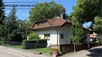 WEIGERT: Gepflegte Doppelhaushälfte mit ausgebautem Hobbyraum zur gewerblichen Nutzung in Eichenau