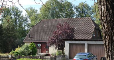 GR0ßZÜGIGES EINFAMILIENHAUS IN SIEWISCH/DREBKAU