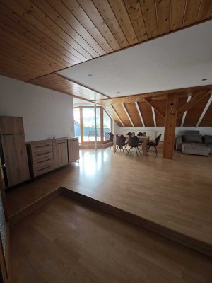 Großzügige 5-Zimmer-Dachgeschosswohnung in Dielheim – ideal für Familien