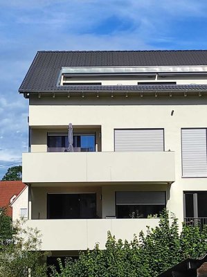 Attraktive 2,5-Zimmer Wohnung mit Balkon im 1. OG in Mittelbiberach