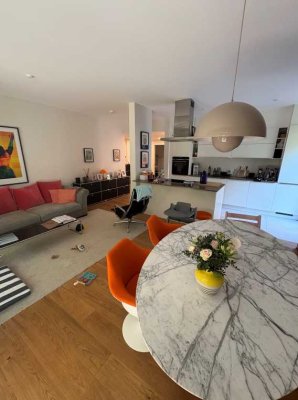 Moderne 3-Zimmer-Wohnung mit Terrasse in Hamburg