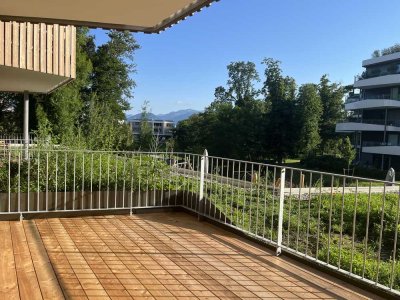 Luxuriöse 2-Zimmer-Wohnung mit Küche und Westbalkon