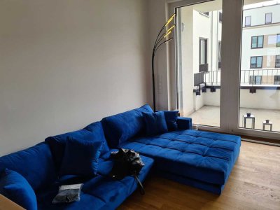 Teil Möbilierte helle 2 Zimmer Wohnung mit Top Lage Marienburg
