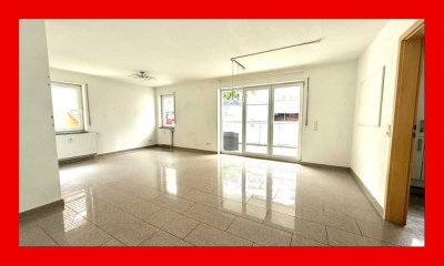 Neuwertige 4-Zimmer-Wohnung in zentraler Lage