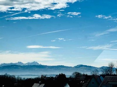 ****ANKOMMEN, AUFATMEN, AUSBLICKEN****:
4,5 Zimmer Dachgeschosswohnung mit Weitsicht und Komfort!