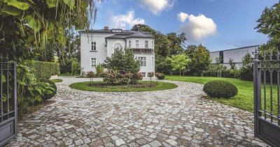 Repräsentative denkmalgeschützte Villa mit einzigartigem Charme