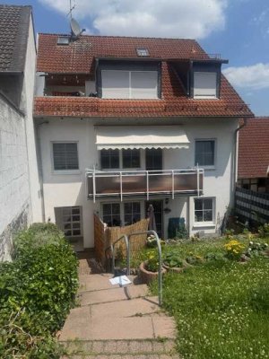 Große 1-Zimmer-Wohnung mit EBK, Rollläden, Gartennutzung ...