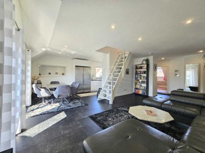 Im Herzen von Usingen mit tollem Blick - Dachgeschosswohnung mit zwei Bädern & Tiefgaragenstellplatz