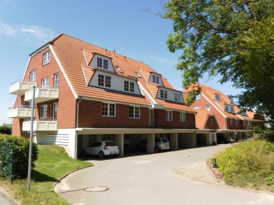 Wunderbare 3-Zi.-Ferienwohnung in idyllischer Natur, Schwimmbad, Sauna, 800m zur Ostsee