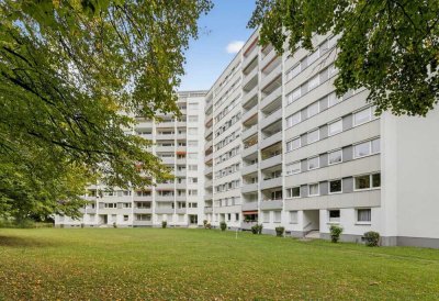 Grosszügige barrierefreie 4-Zimmer-Wohnung mit Balkon, Aufzug und TG-Stellplatz - sichere Kapitalanl