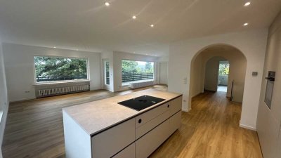 TOP 6-Zi-Einfamilienhaus (freistehend), saniert,mit geh. Innenausstattung und EBK mit eigenem Garten