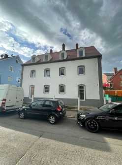 Schöne modernisierte zwei Zimmer Wohnung in Augsburg, Pfersee