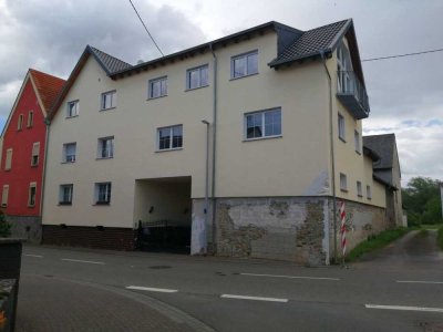 Nur gut 76% vom VKW für modernisiertes ZFH mit Reitanlage in Dörsdof. PROVISIONSFREI !