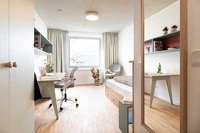 Student*innen aufgepasst - schönes vollmöbliertes Apartment zum 01.08.2025 direkt am Rhein frei