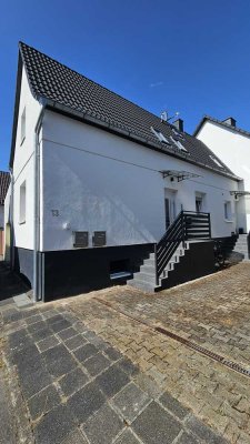Nachmieter gesucht: Charmante 3-Zimmer-Maisonettewohnung in Weisenheim am Sand