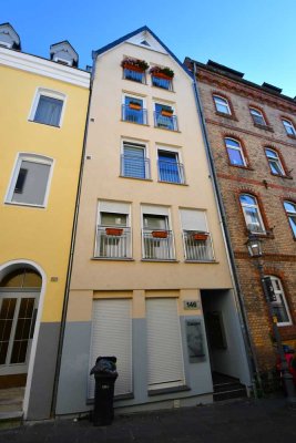 Saniertes 5-Parteien Mehrfamilienhaus in Ehrenbreitstein