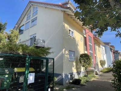 Neurenovierte Etagenwohnung mit Balkon und TG-Stellplatz zentral in Bühl