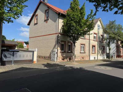 Zweifamilienhaus - bereit für neues Leben!