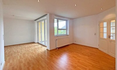3-Zimmerwohnung mit Balkon und Einbauküche