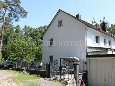 Leben im Grünen: hochwertig saniertes  Ein-/Zweifamilienhaus am Waldrand von Behringersdorf
