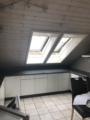 Stilvolle, geräumige 2- Zimmer-Wohnung mit Balkon und Einbauküche, Reutlingen
